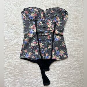 S size Zara bodysuit